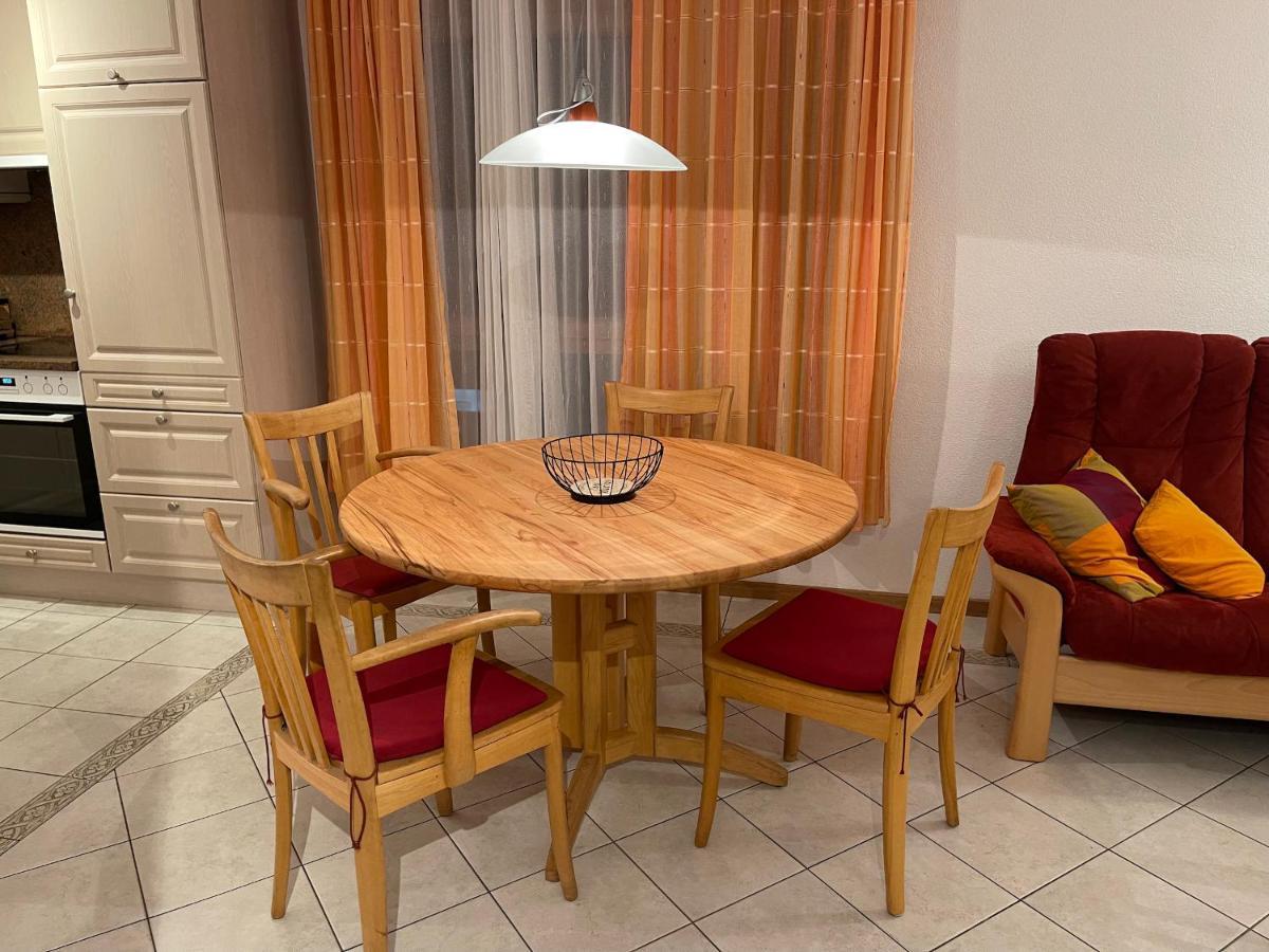 Chateau Loèche-les-Bains Extérieur photo